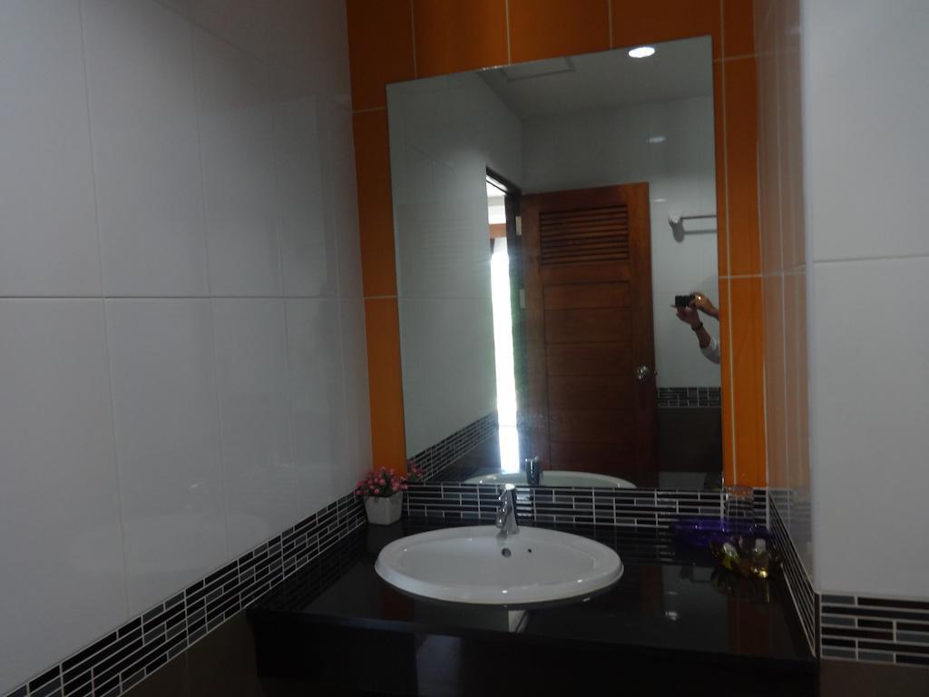 Al Ameen Hotel Krabi Bilik gambar